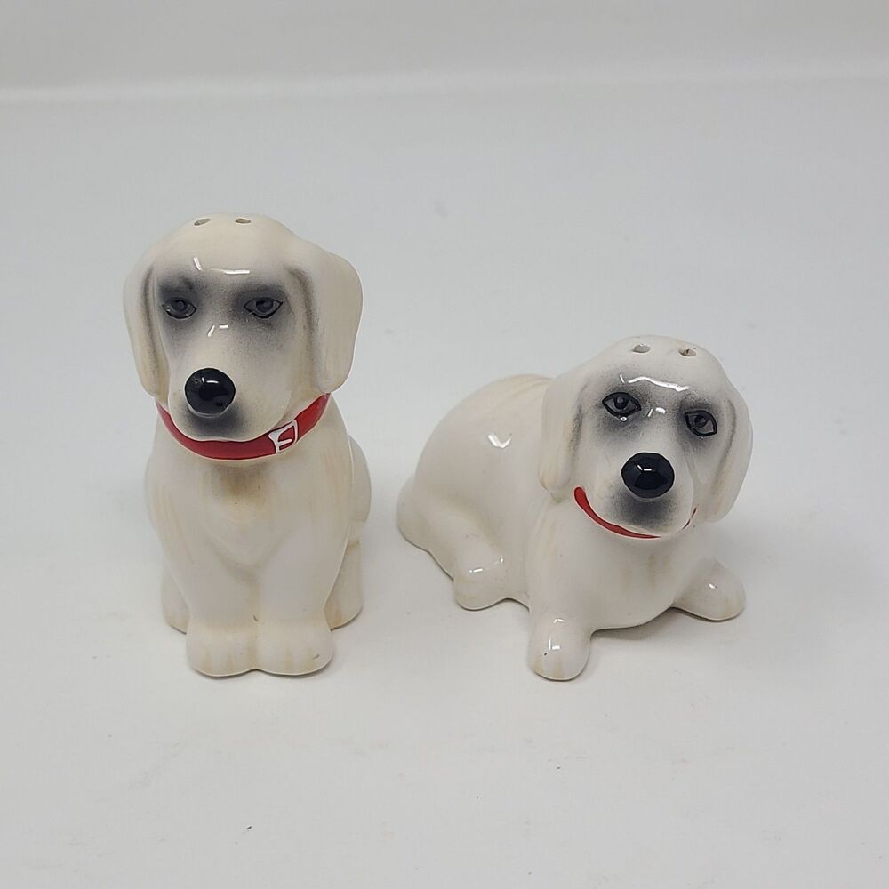 Pioneer Woman Lucy & Duke Dog Lab Salt Pepper Shakers White Labrador Red Collar